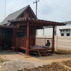 Jasa pembuatan rumah kayu tropis